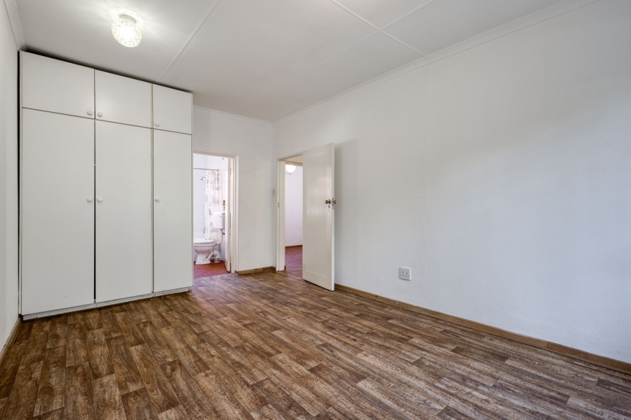 3 Bedroom Property for Sale in Linden Gauteng