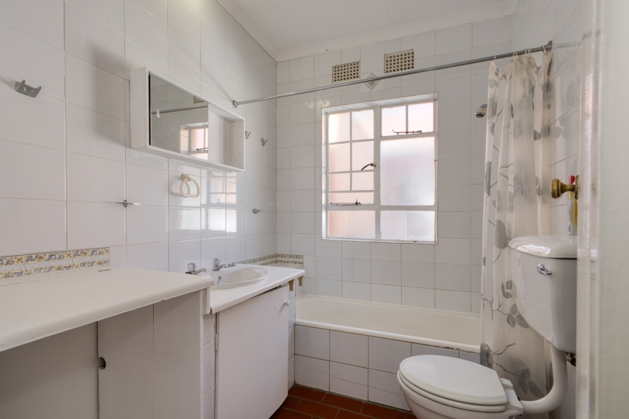 3 Bedroom Property for Sale in Linden Gauteng