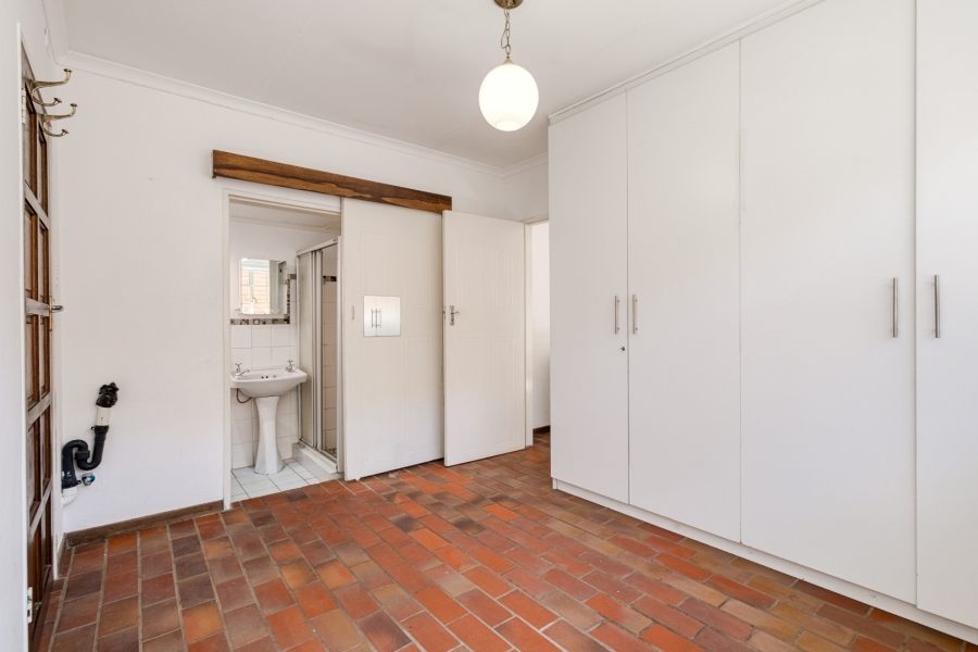 3 Bedroom Property for Sale in Linden Gauteng