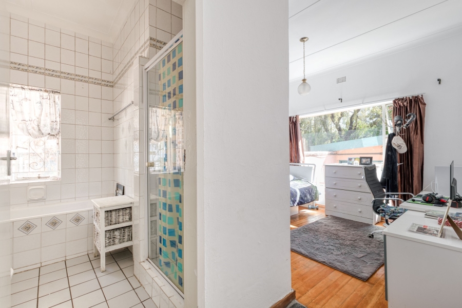 3 Bedroom Property for Sale in Linden Gauteng