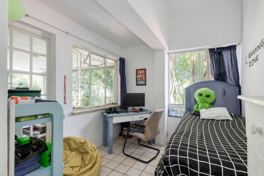 3 Bedroom Property for Sale in Linden Gauteng