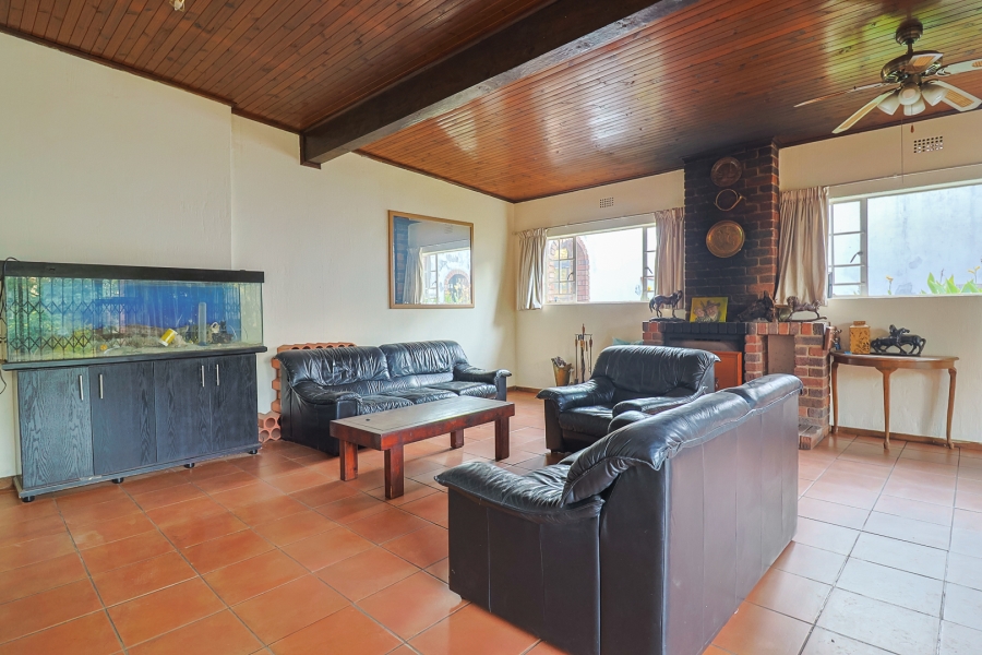 4 Bedroom Property for Sale in Blignautsrus A H Gauteng