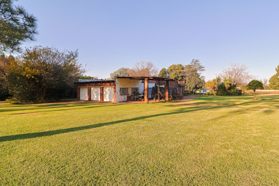 4 Bedroom Property for Sale in Blignautsrus A H Gauteng