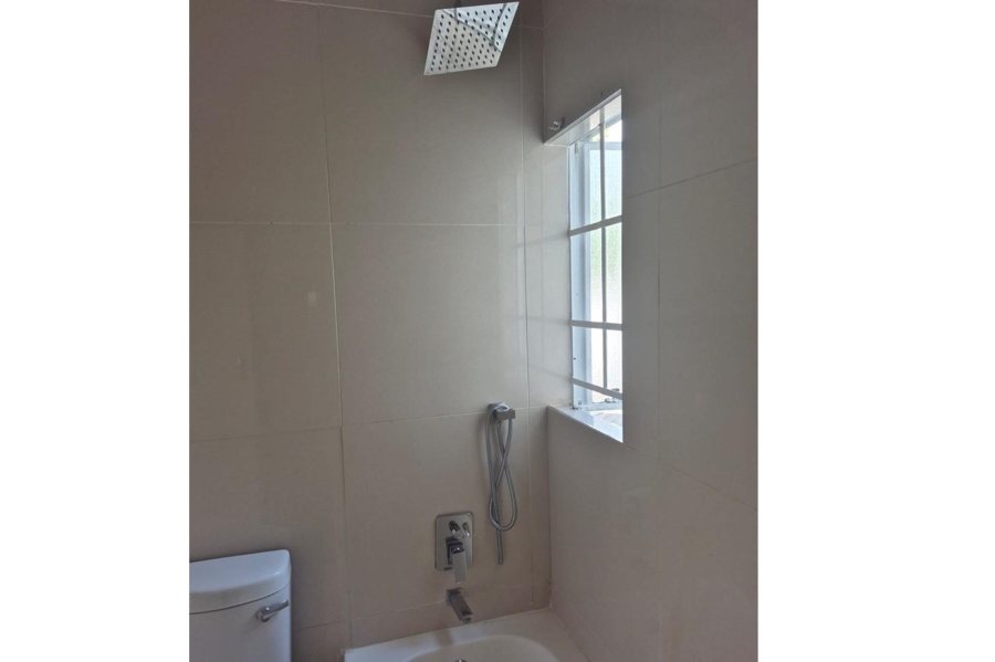 To Let 2 Bedroom Property for Rent in Noordwyk Gauteng
