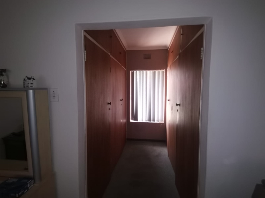 4 Bedroom Property for Sale in Vanderbijlpark Sw 2 Gauteng