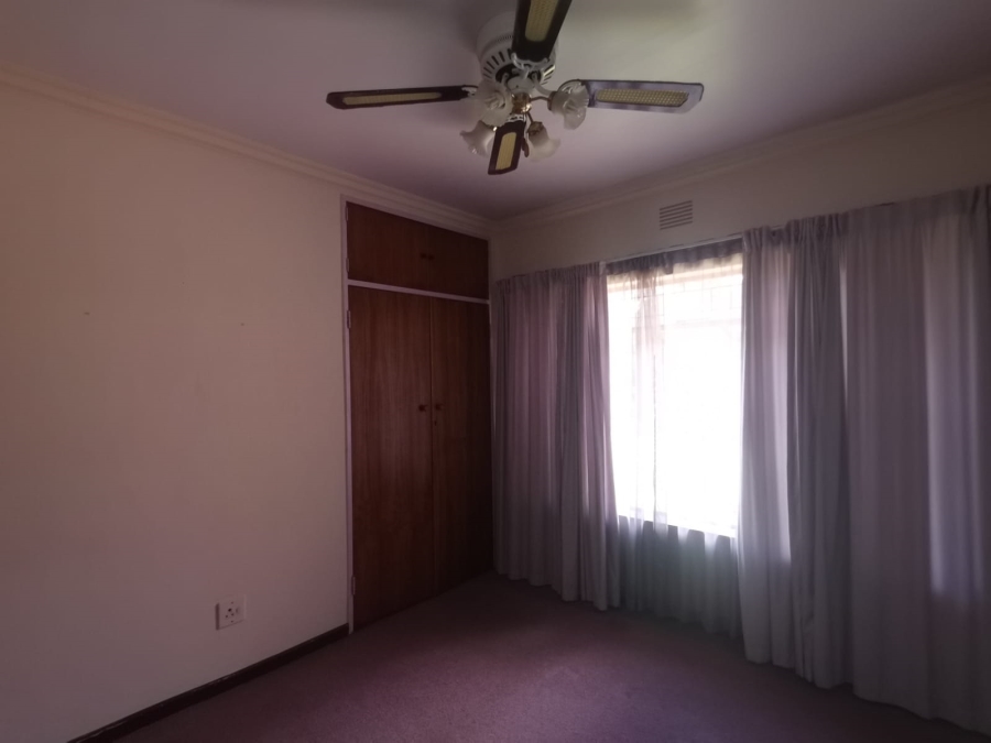 4 Bedroom Property for Sale in Vanderbijlpark Sw 2 Gauteng