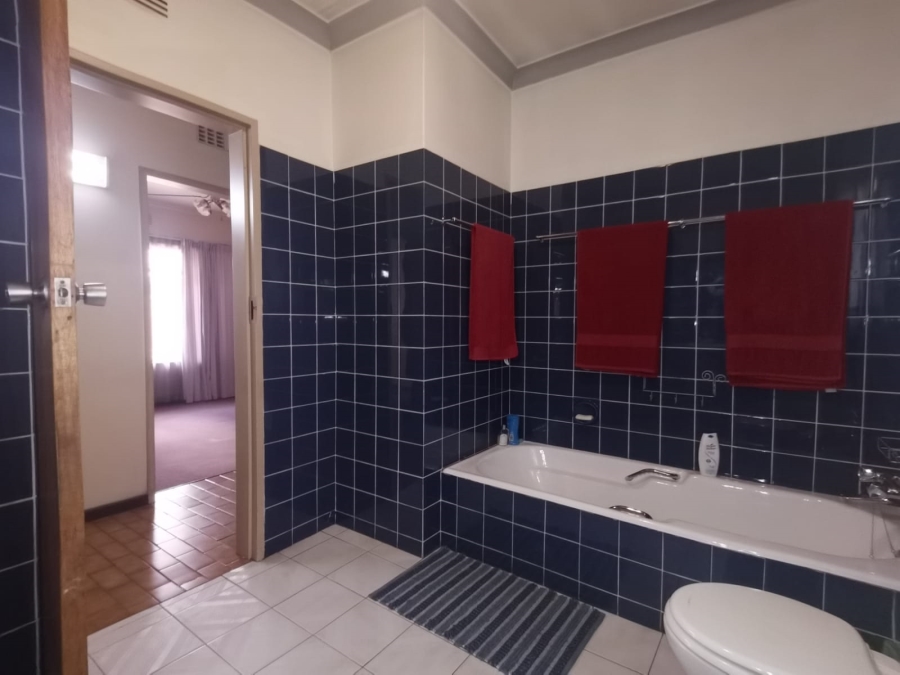 4 Bedroom Property for Sale in Vanderbijlpark Sw 2 Gauteng