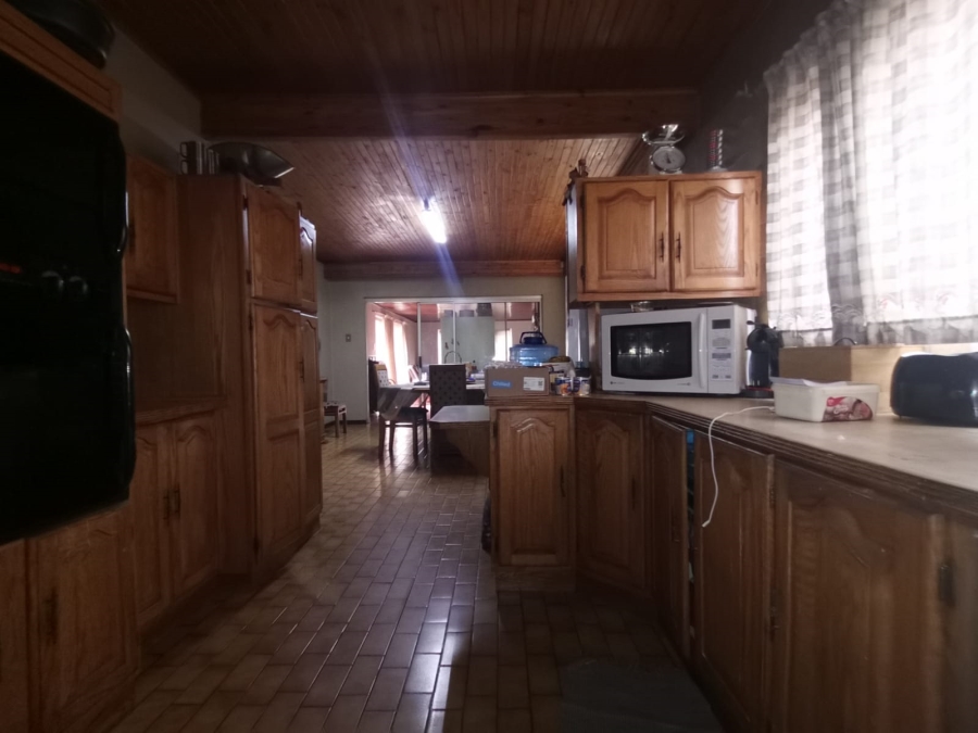4 Bedroom Property for Sale in Vanderbijlpark Sw 2 Gauteng