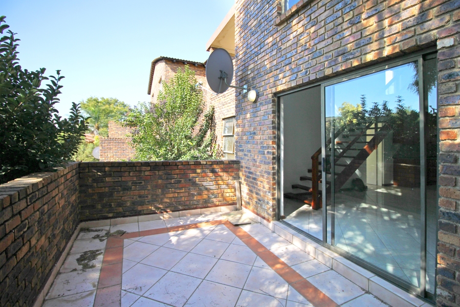 2 Bedroom Property for Sale in Noordhang Gauteng