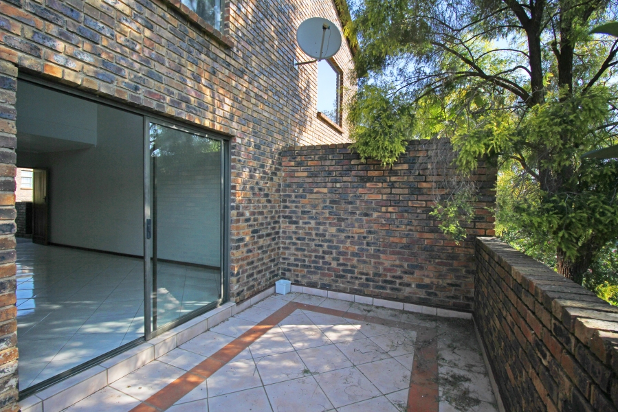 2 Bedroom Property for Sale in Noordhang Gauteng