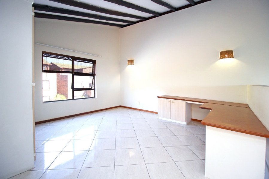 2 Bedroom Property for Sale in Noordhang Gauteng