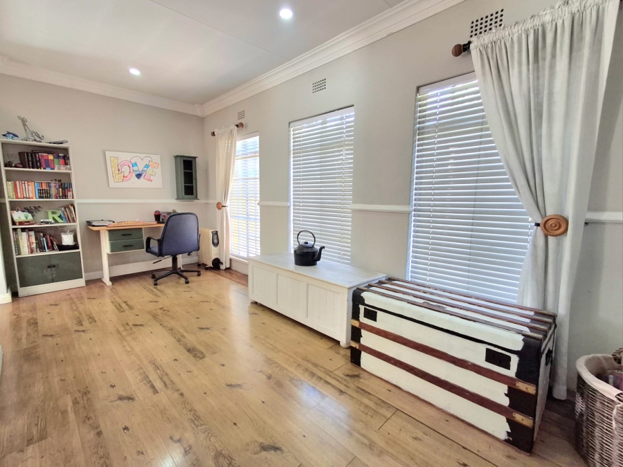 5 Bedroom Property for Sale in Germiston Central Gauteng