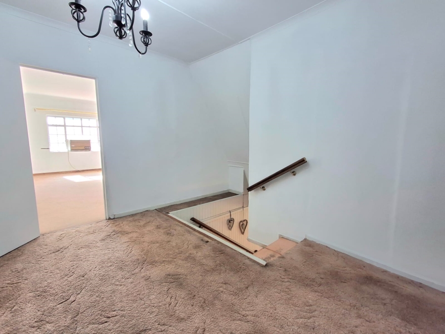 5 Bedroom Property for Sale in Germiston Central Gauteng