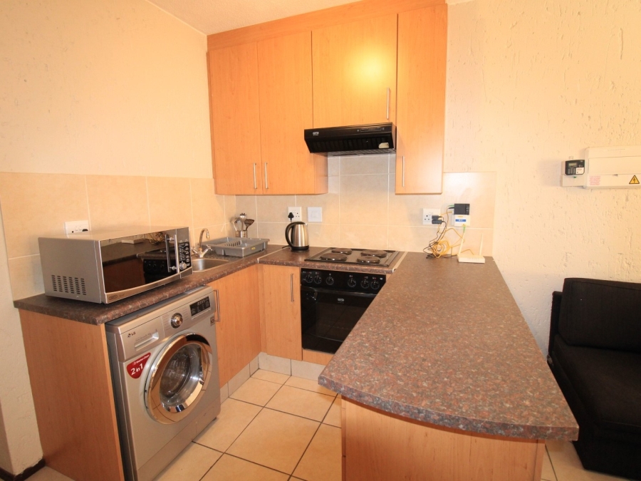 To Let 0 Bedroom Property for Rent in Lonehill Gauteng