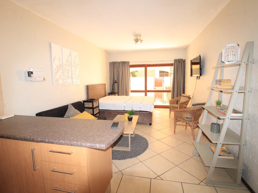 To Let 0 Bedroom Property for Rent in Lonehill Gauteng