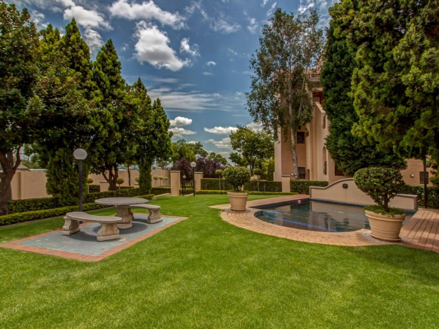 To Let 0 Bedroom Property for Rent in Lonehill Gauteng