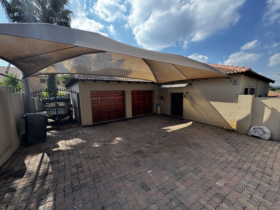To Let 3 Bedroom Property for Rent in Chancliff Ridge Gauteng