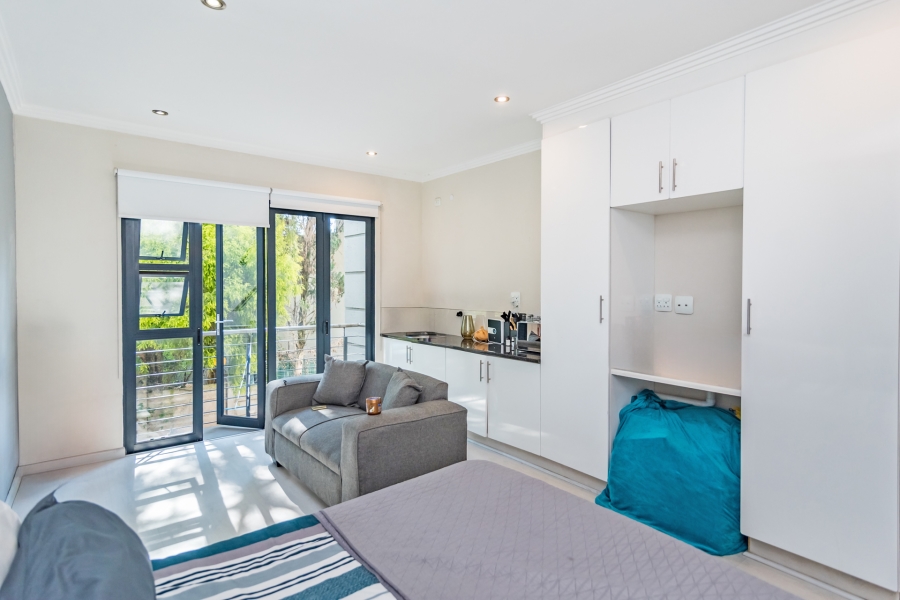 1 Bedroom Property for Sale in Morningside Gauteng