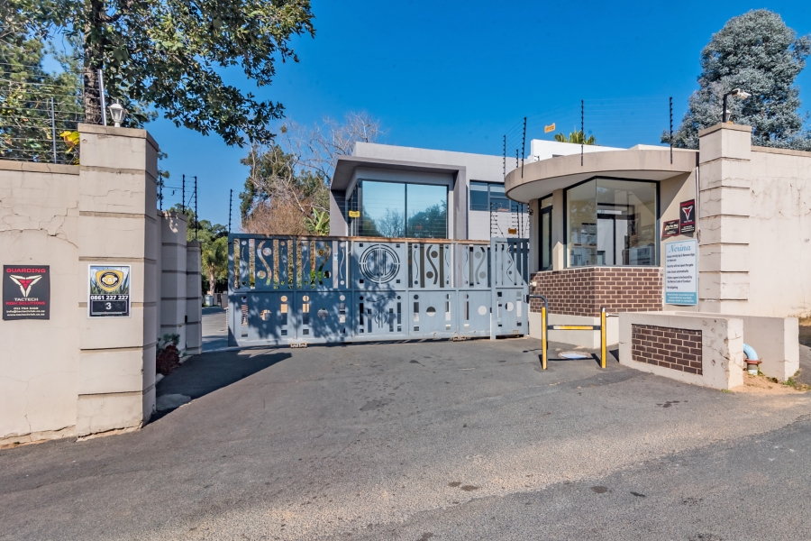 1 Bedroom Property for Sale in Morningside Gauteng