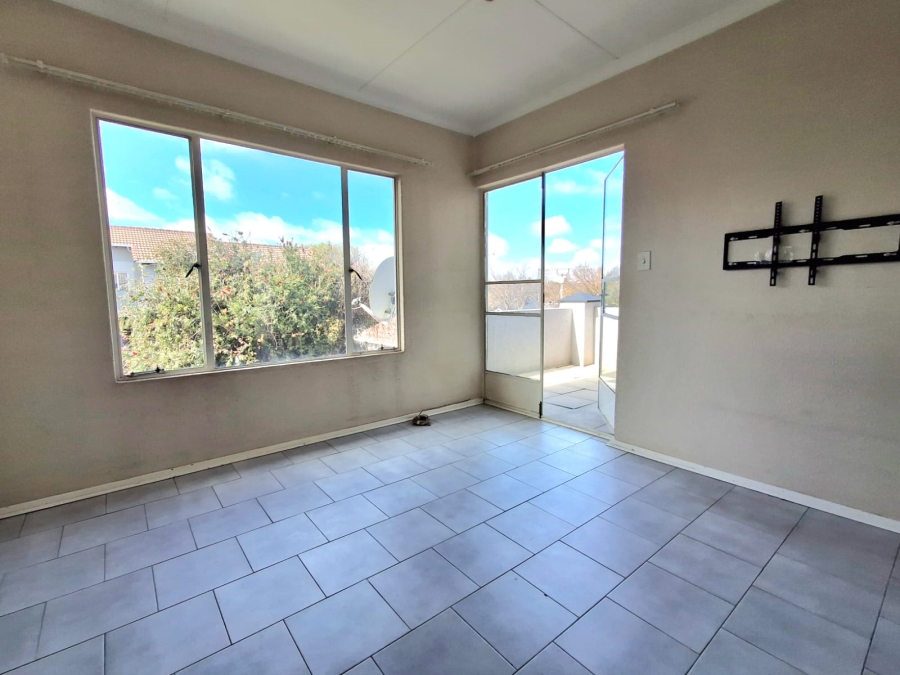 1 Bedroom Property for Sale in Eden Glen Gauteng