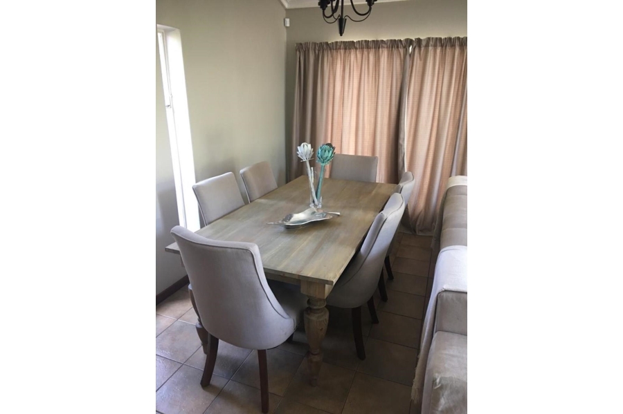To Let 3 Bedroom Property for Rent in Allen Grove Gauteng
