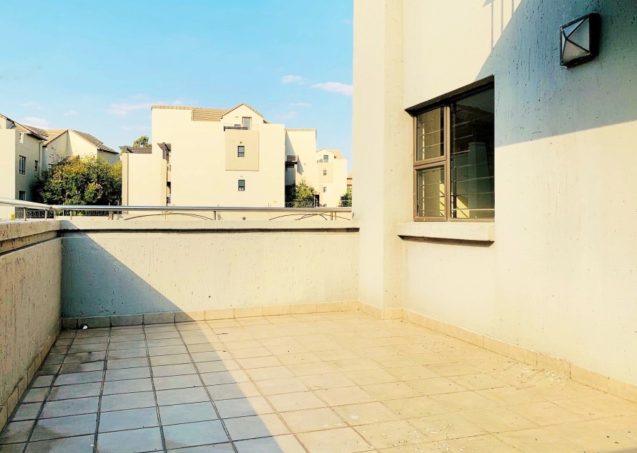 To Let 1 Bedroom Property for Rent in Sunninghill Gauteng