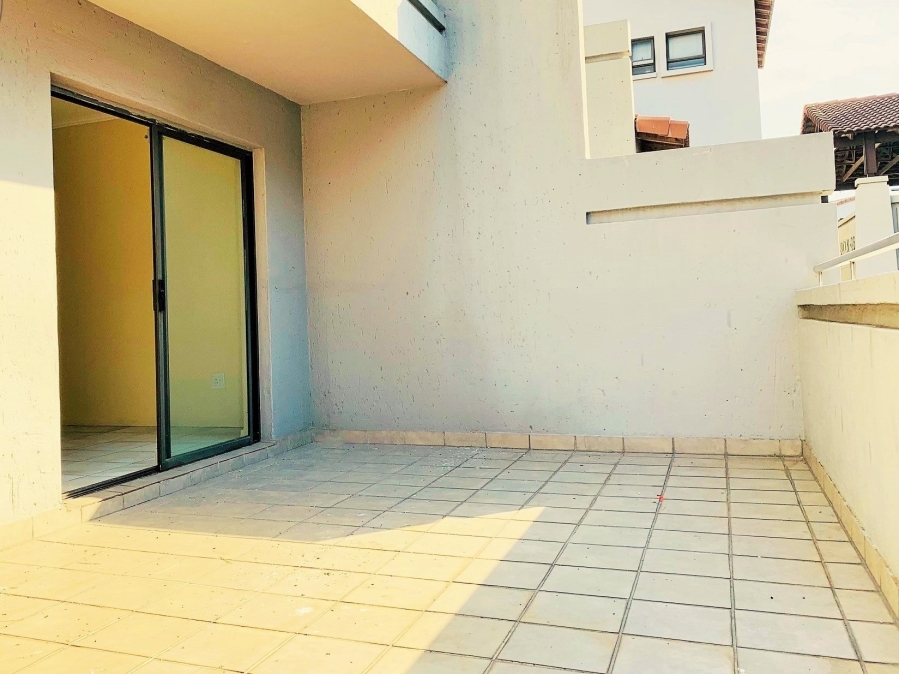 To Let 1 Bedroom Property for Rent in Sunninghill Gauteng