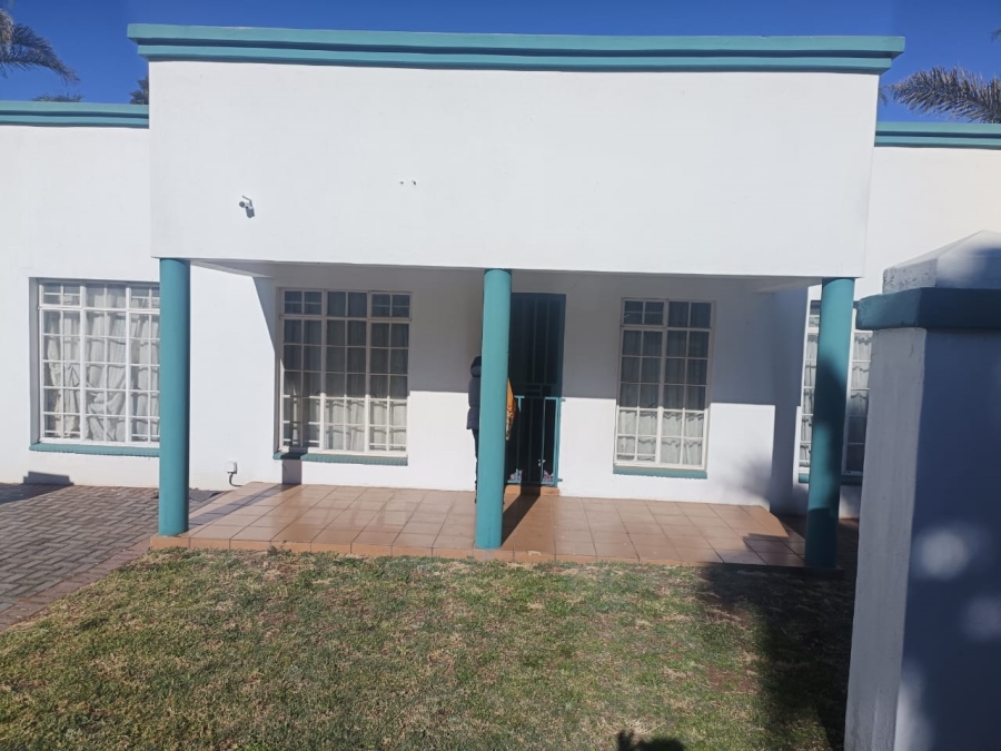 3 Bedroom Property for Sale in Hectorton Gauteng