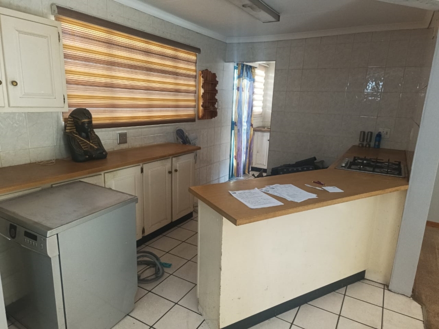 3 Bedroom Property for Sale in Hectorton Gauteng