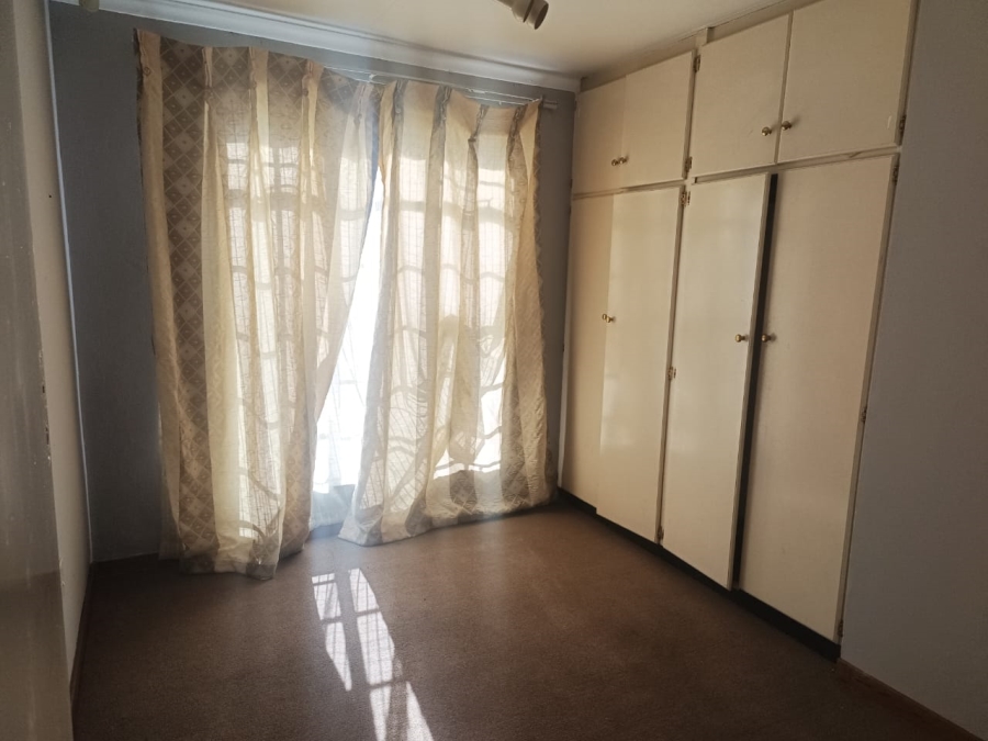 3 Bedroom Property for Sale in Hectorton Gauteng
