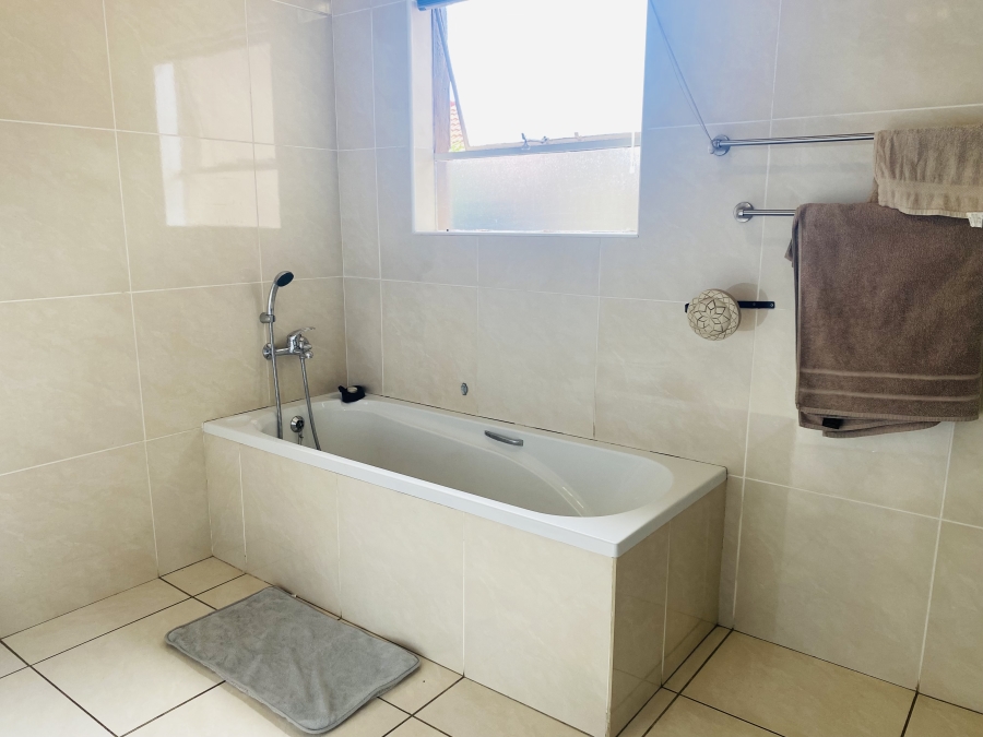 4 Bedroom Property for Sale in Risiville Gauteng