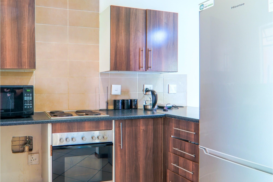 2 Bedroom Property for Sale in Monavoni Gauteng