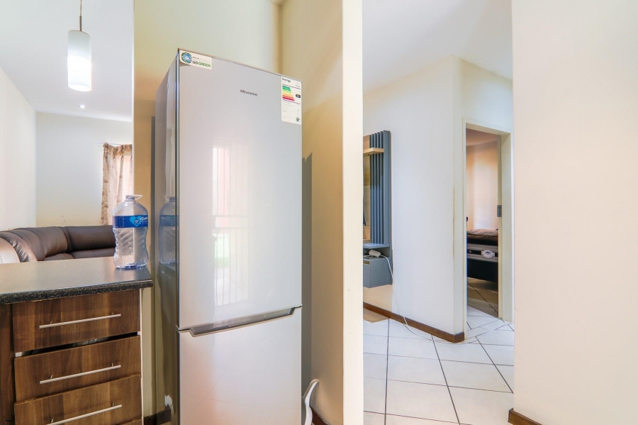 2 Bedroom Property for Sale in Monavoni Gauteng