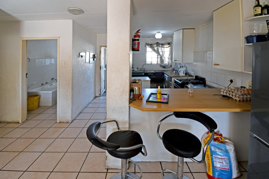 2 Bedroom Property for Sale in Brixton Gauteng