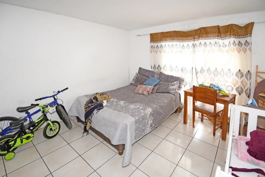 2 Bedroom Property for Sale in Brixton Gauteng
