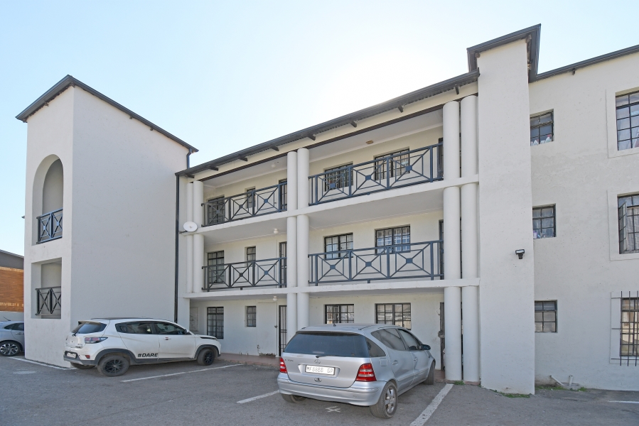 2 Bedroom Property for Sale in Brixton Gauteng