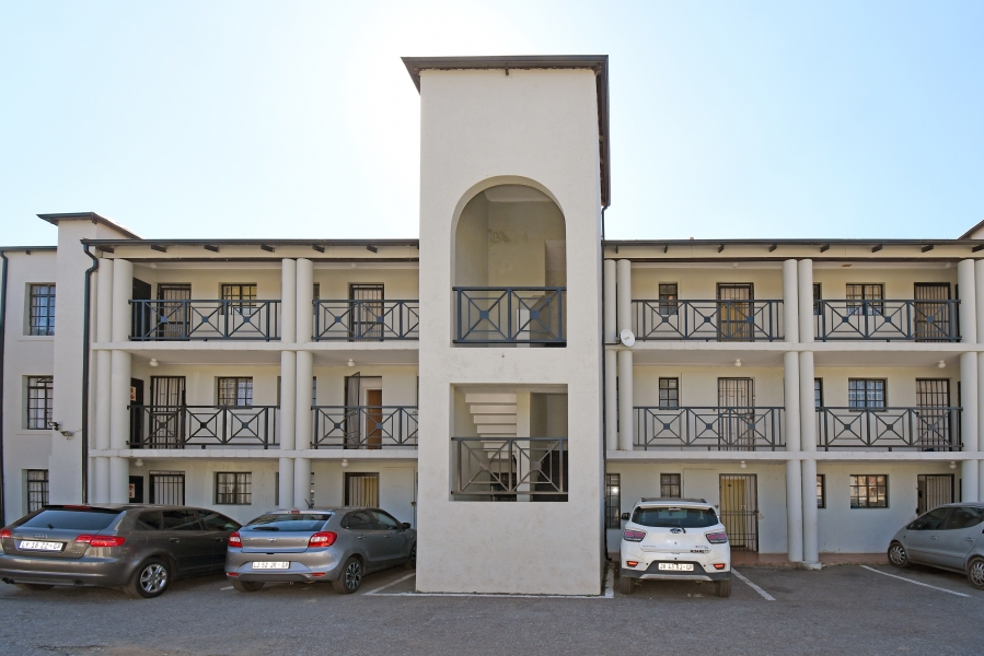 2 Bedroom Property for Sale in Brixton Gauteng