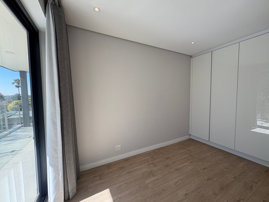 To Let 2 Bedroom Property for Rent in Rosebank Gauteng