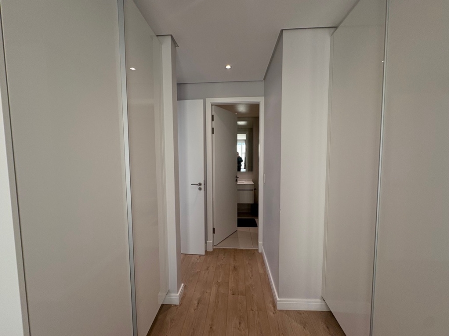 To Let 2 Bedroom Property for Rent in Rosebank Gauteng