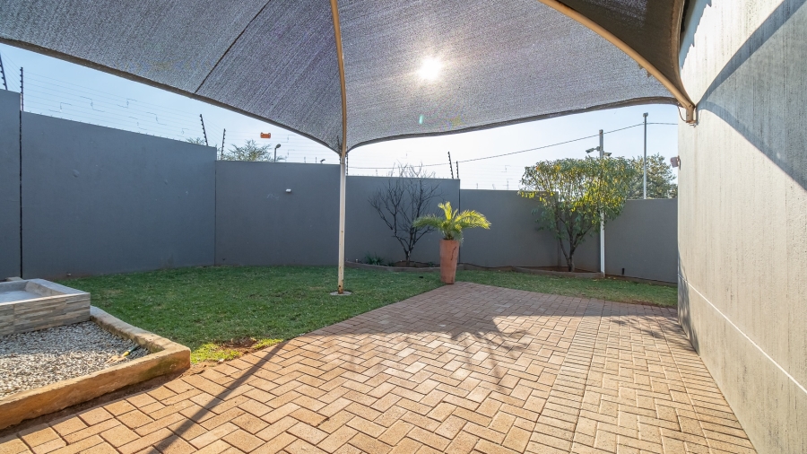 2 Bedroom Property for Sale in Rangeview Gauteng