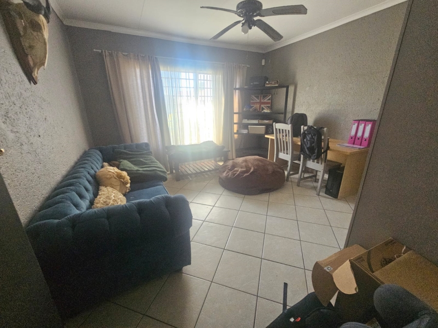 3 Bedroom Property for Sale in Eike Park Gauteng