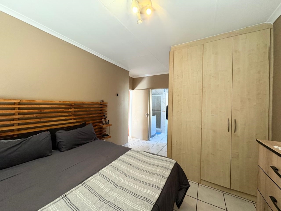 5 Bedroom Property for Sale in Brakpan Central Gauteng