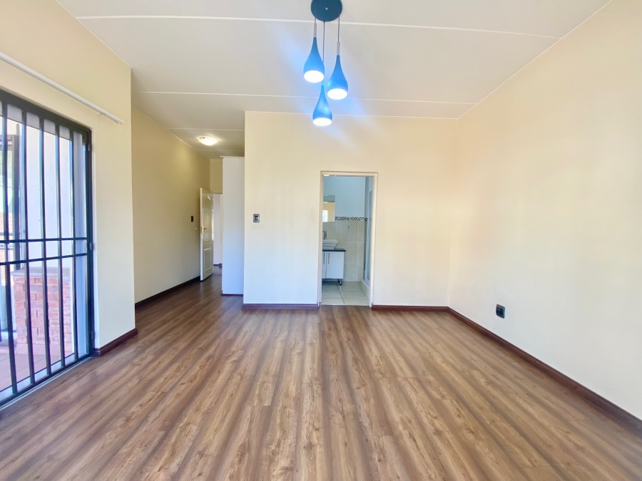 2 Bedroom Property for Sale in Parkview Gauteng