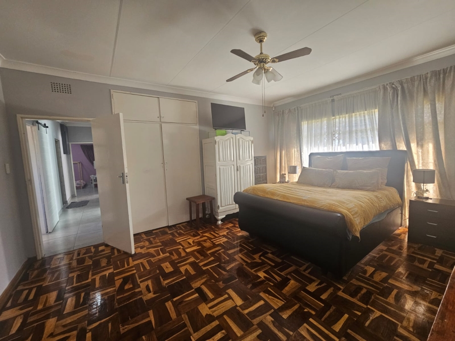4 Bedroom Property for Sale in Greenhills Gauteng