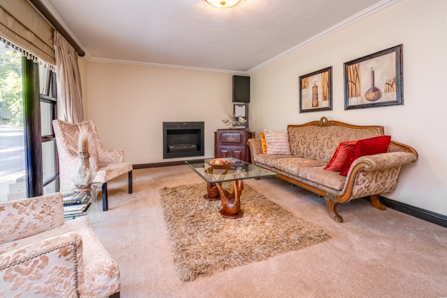 5 Bedroom Property for Sale in Bryanston Gauteng