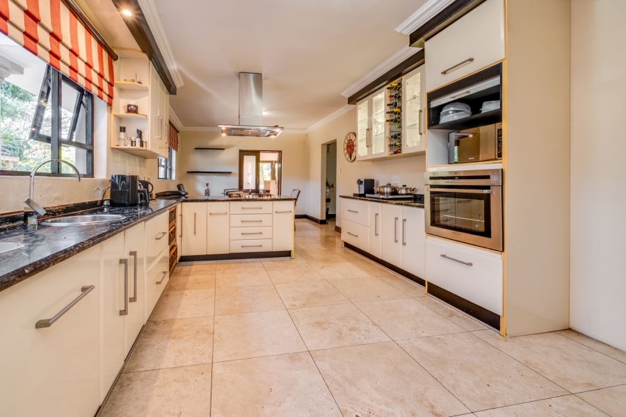 5 Bedroom Property for Sale in Bryanston Gauteng