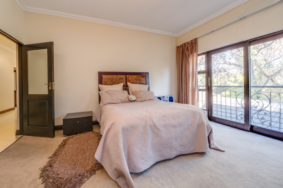 5 Bedroom Property for Sale in Bryanston Gauteng