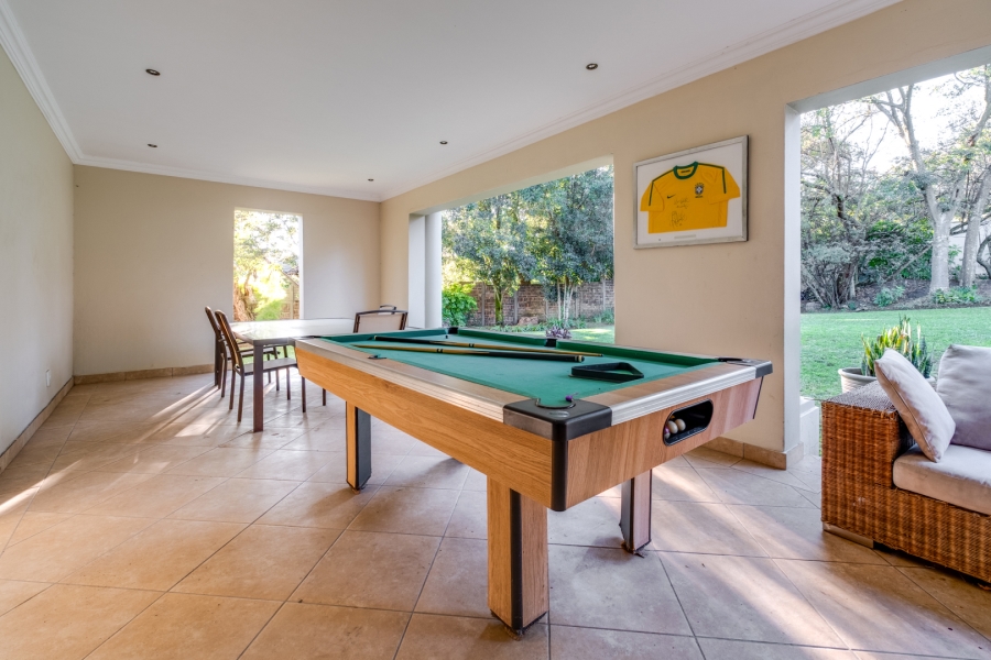 5 Bedroom Property for Sale in Bryanston Gauteng