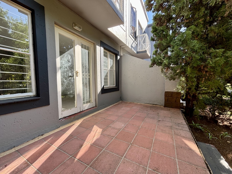 To Let 2 Bedroom Property for Rent in Radiokop Gauteng