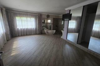 4 Bedroom Property for Sale in Sinoville Gauteng